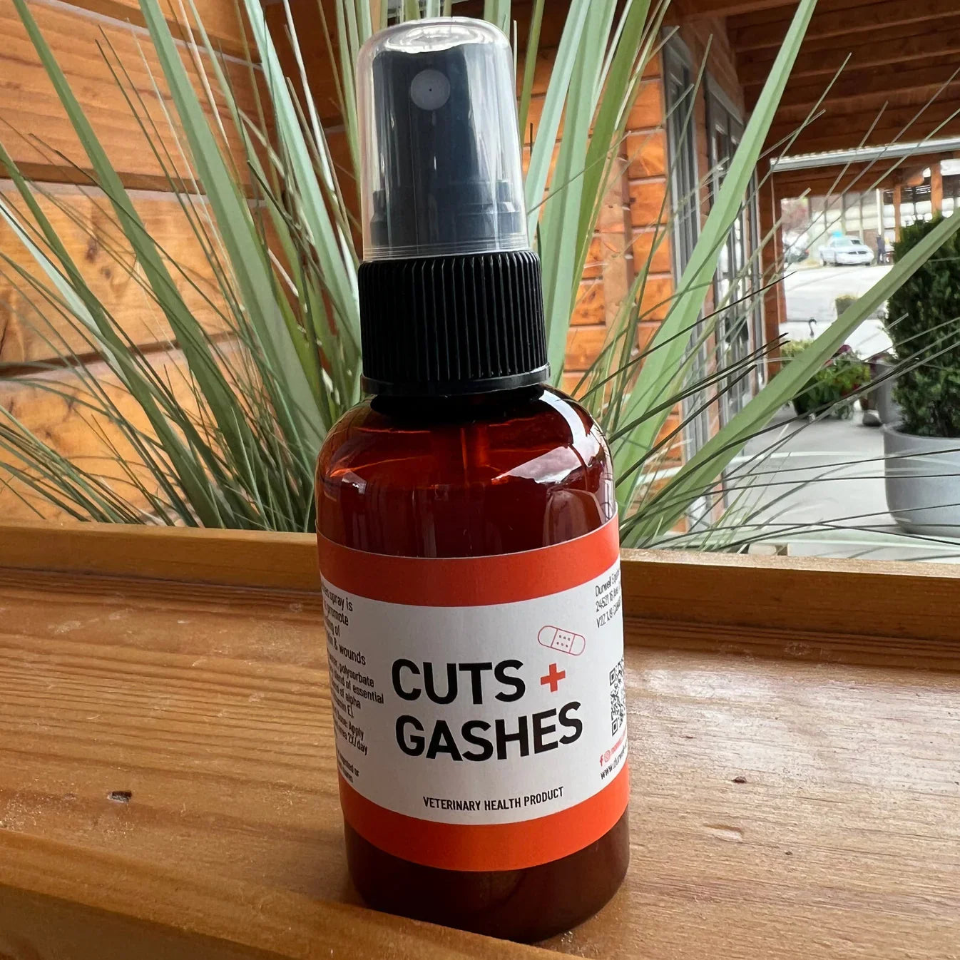 Spray Cuts + Gashes